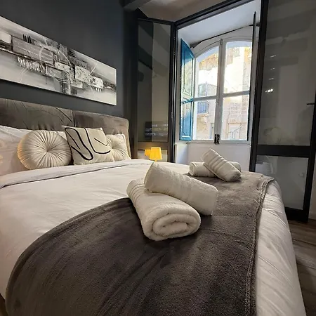 Iconic Apartament Valletta